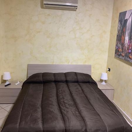 Airport Bedroom House Catania Eksteriør billede